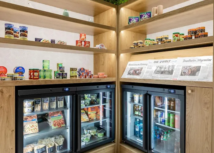 By Marriott מלון