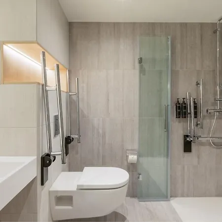 By Marriott Отель