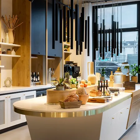 Otel By Marriott 4*