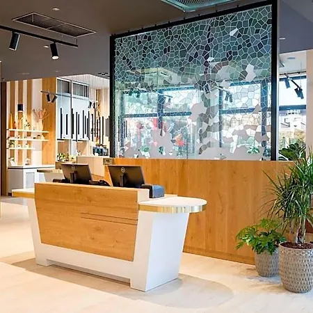 Otel By Marriott 4*