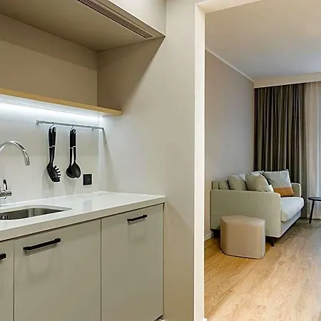By Marriott فندق 4*