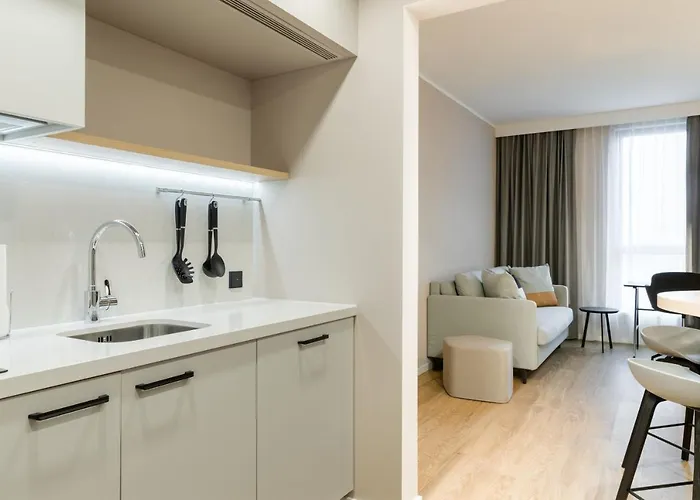 酒店 By Marriott 4*